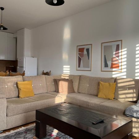 Central Luxury Apartment Пристина Екстериор снимка