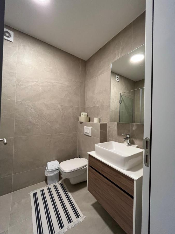 Central Luxury Apartment Пристина Екстериор снимка